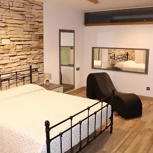 loft-romntic-ca-lenric-viqu-baix-empord.catalonia-hotels.com/
